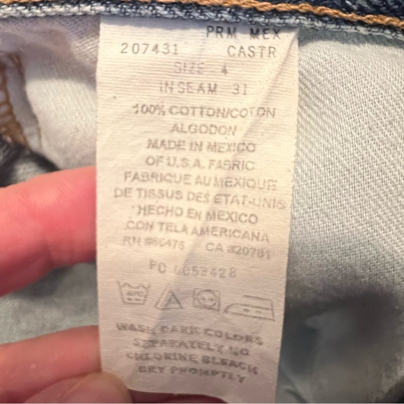 Vintage Tommy Hilfiger Jeans Women’s size 4 (28x31) Med Wash Straight Leg 90’s - Picture 7 of 8